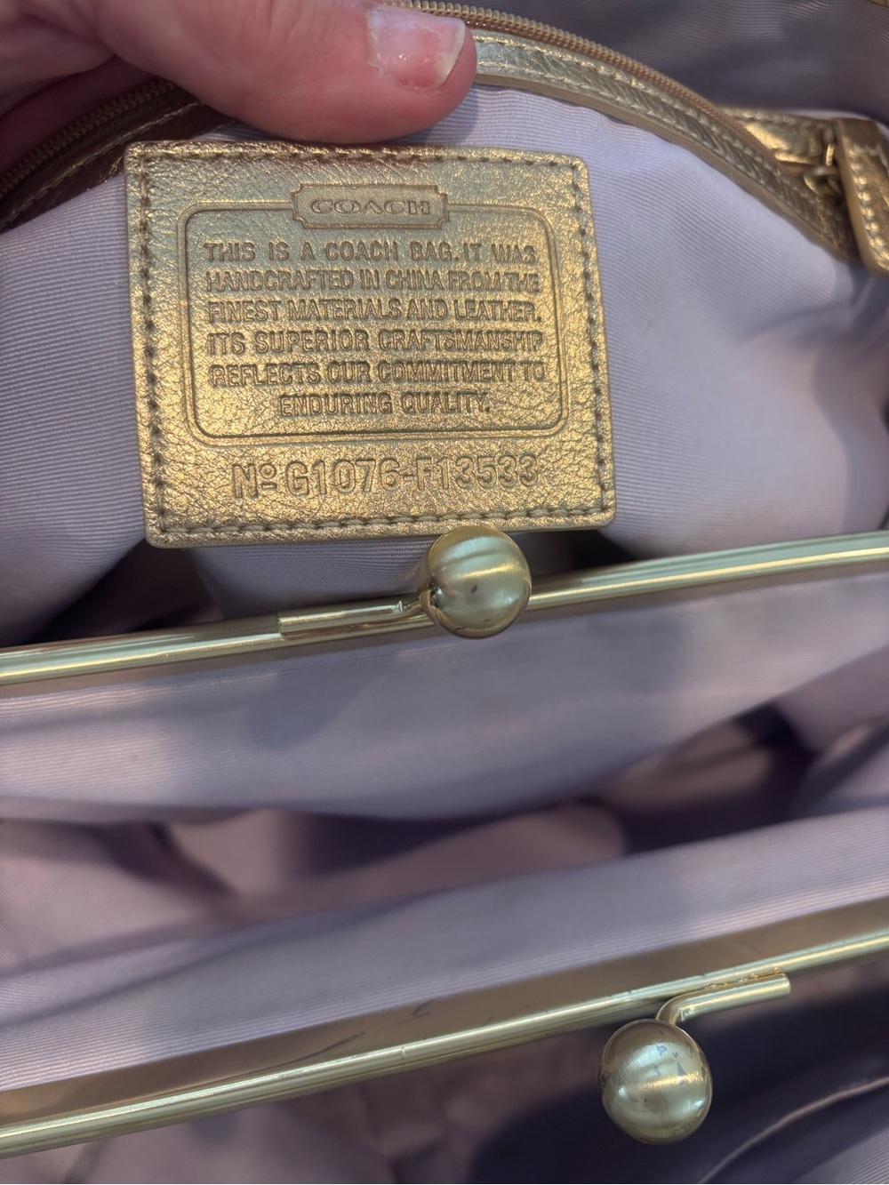 Coach EUC Signature Kisslock Stripe Framed Carryall Tote Gold Metallic w COA - Picture 6 of 13